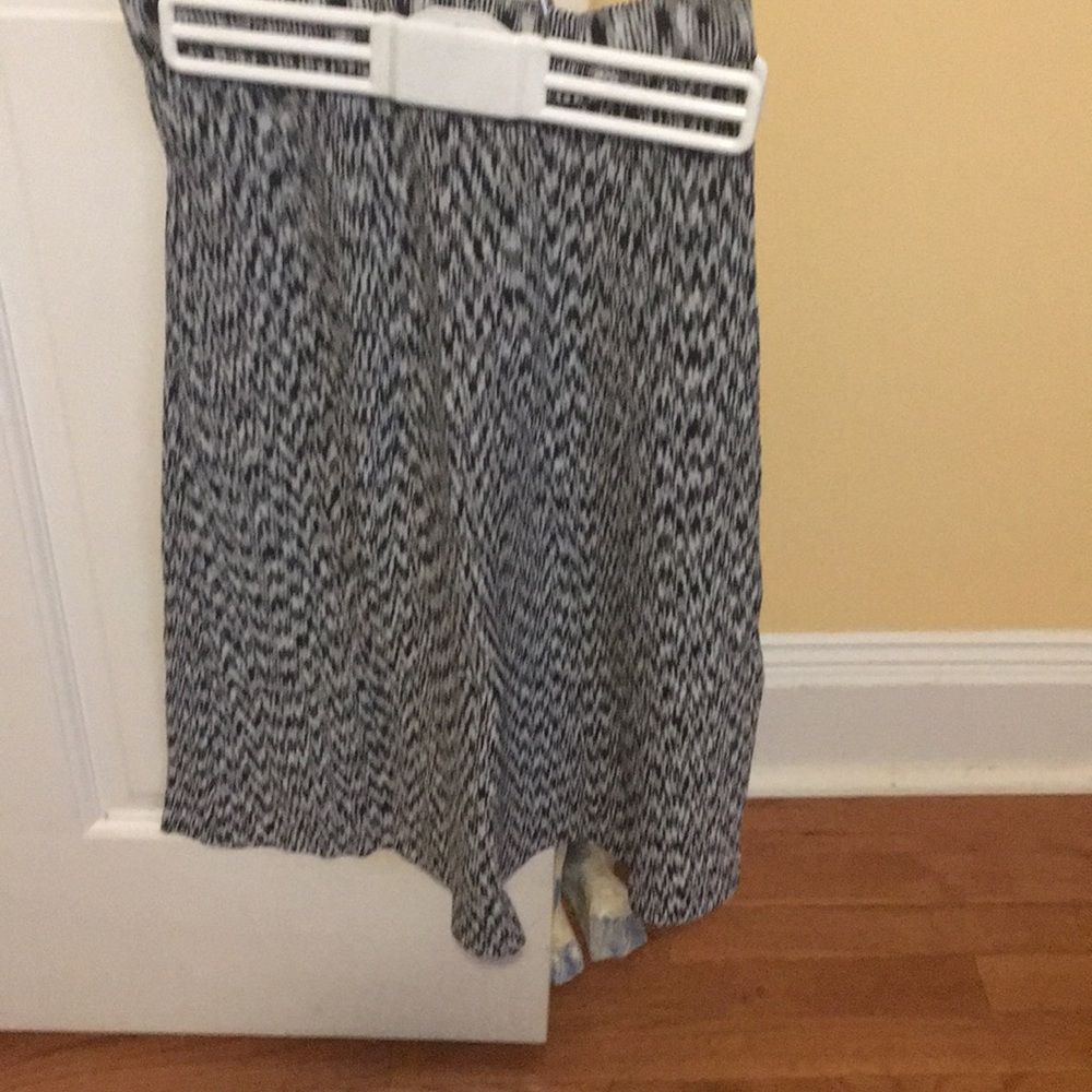 Adorable ann taylor skirt